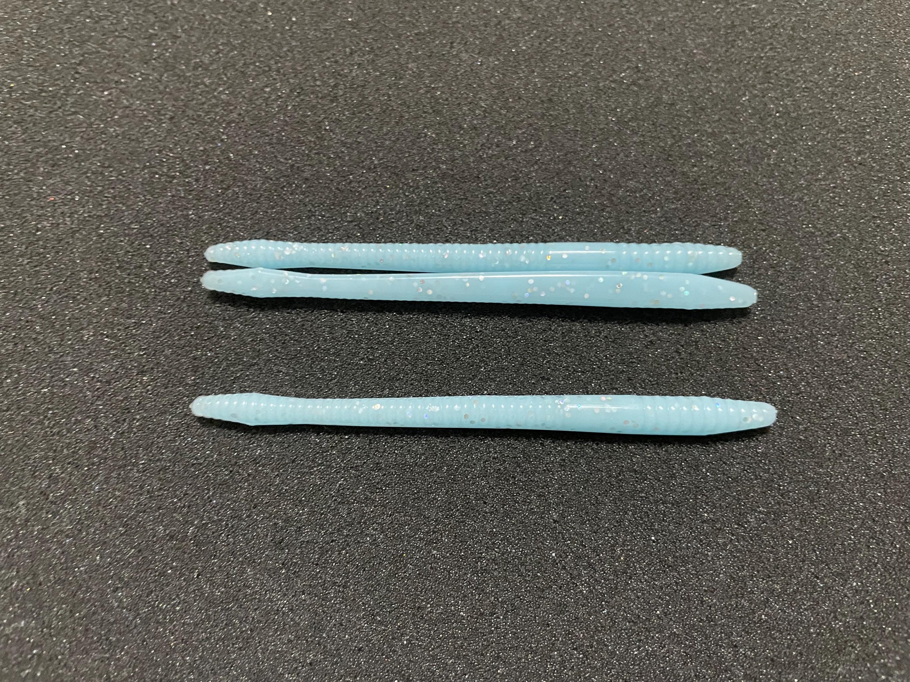 4.75 inch finess worm Bag of 8